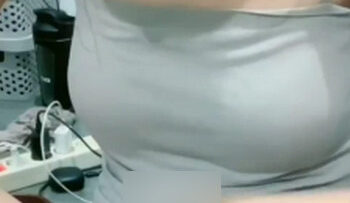 LUNA Cukur Jembut Zoom Itil