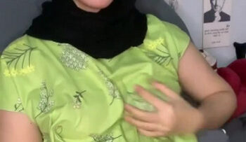 HIJAB Daster Hijau Horny Ngocok