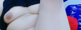 MERLIN Hijab Horny Kocok memek.jpg