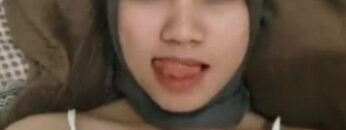 DEWI KIRAN Hijab SUkak Pamer.jpg