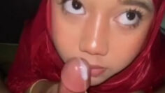 Di Sepong Hijab Merah Sampai Crot.jpg