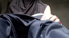 NUNING Hijab Pelajar Pamer Memek.jpg